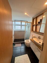 The Esparis (D18), Condominium #635527821